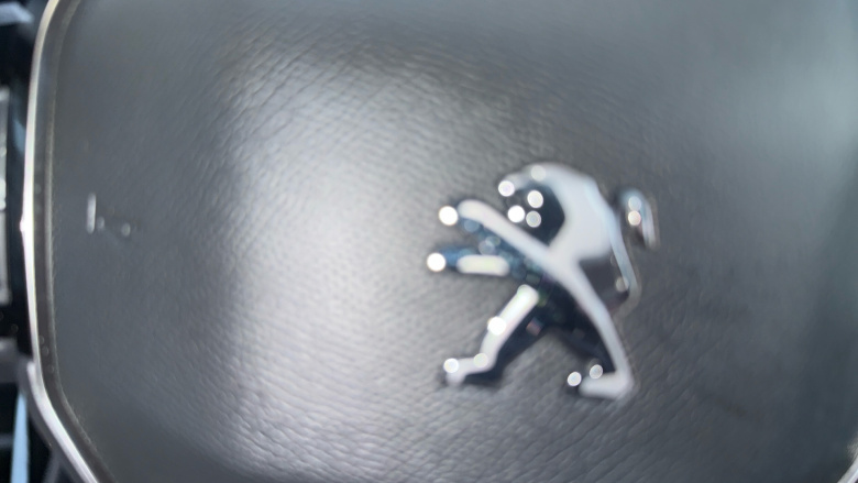 Peugeot 208 1.2 PureTech Active Premium + 5dr Petrol Hatchback